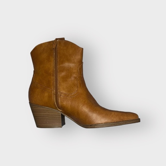 Universal Thread Women’s Boots - size 7.5 - NEW NEVER WORN - Picture 4 of 10